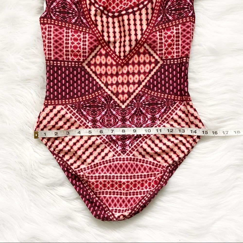 KENNETH COLE One Piece Swimsuit! - Picture 6 of 7